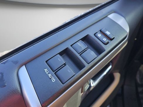 Used 2023 Toyota 4Runner SR5 Premium image 35