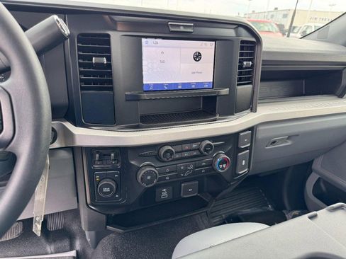 New 2026 Ford F550 4x4 Regular Cab Super Duty image 11
