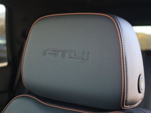 New 2026 GMC Yukon AT4 w/ LPO, Floor Liner Package image 15