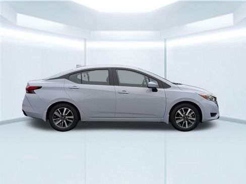 New 2025 Nissan Versa SV w/ Trunk Package FWD image 8