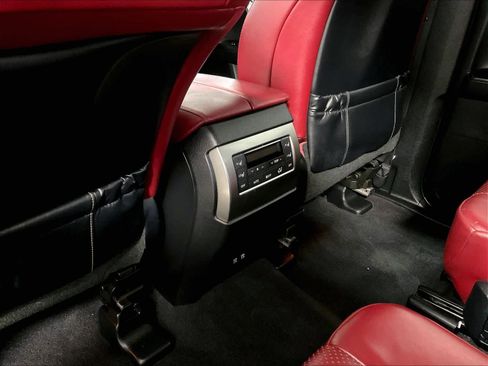 Used 2023 Lexus GX 460 Luxury w/ Sport Design Package image 28