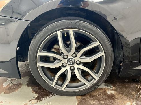 Used 2014 Scion tC FWD image 26