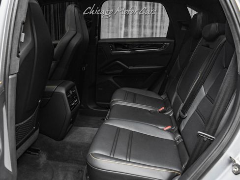 Used 2025 Porsche Cayenne GTS image 29