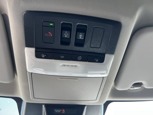 New 2026 Nissan Rogue Platinum w/ Platinum Premium Package image 24