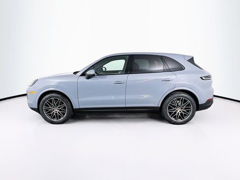 New 2026 Porsche Cayenne image 2