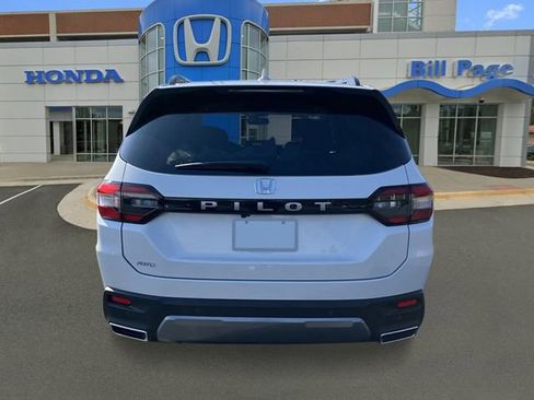 New 2026 Honda Pilot EX-L image 4