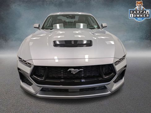 Used 2025 Ford Mustang GT Premium RWD image 2