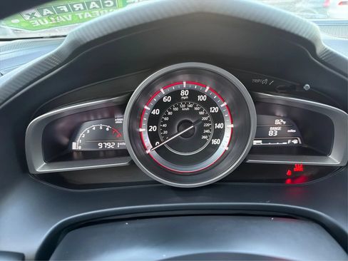 Used 2016 MAZDA MAZDA3 i Sport FWD image 16