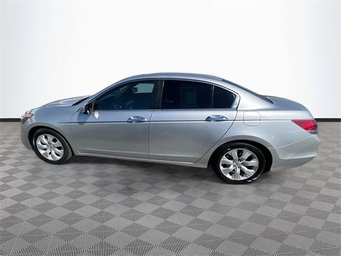 Used 2009 Honda Accord EX-L image 4