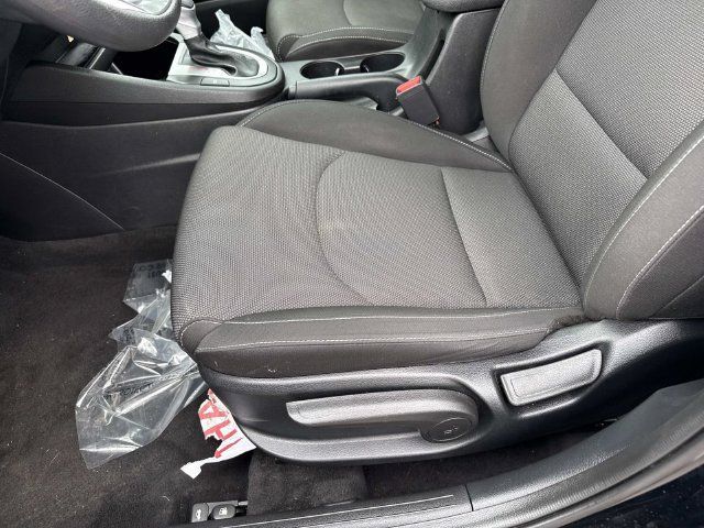 Used 2023 Kia Forte LXS w/ LXS Technology Package FWD image 15