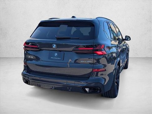 New 2026 BMW X5 sDrive40i image 2