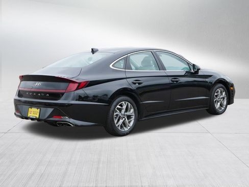 Certified 2023 Hyundai Sonata SEL w/ Preferred Accessory Package FWD image 7