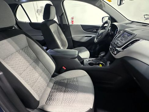 Used 2024 Chevrolet Equinox LS FWD image 25