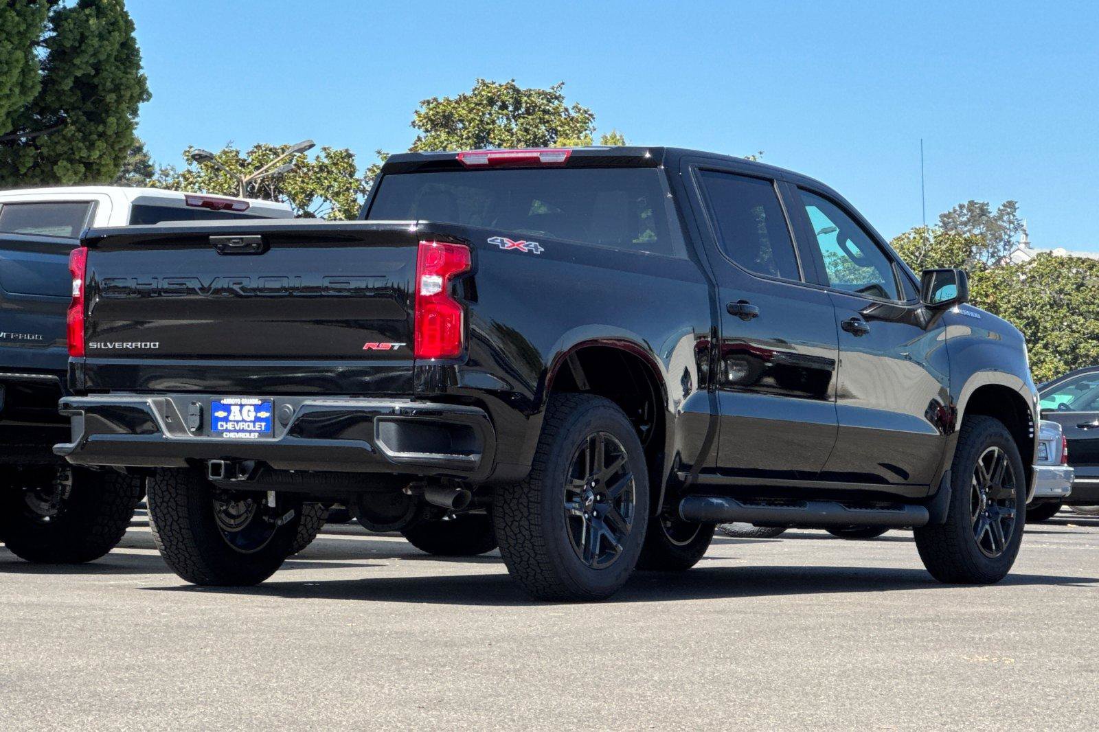 New 2026 Chevrolet Silverado 1500 RST w/ RST Select Package AWD/4WD image 6