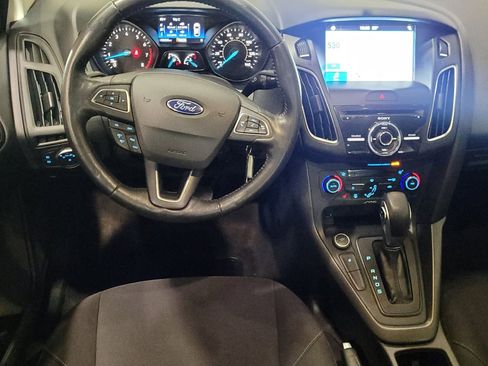 Used 2017 Ford Focus SEL w/ Cold Weather Package image 22