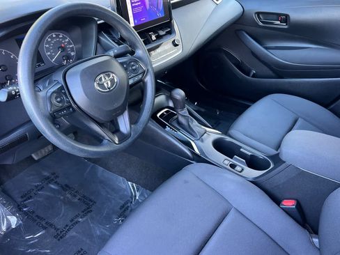 Used 2023 Toyota Corolla LE image 11