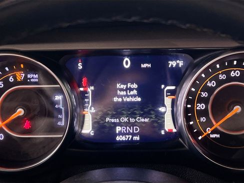 Used 2020 Jeep Wrangler Sport image 23