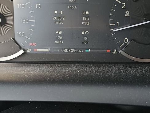 Used 2020 Land Rover Discovery Sport S image 16