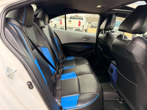 Used 2020 Toyota Corolla SE w/ SE Premium Package image 33