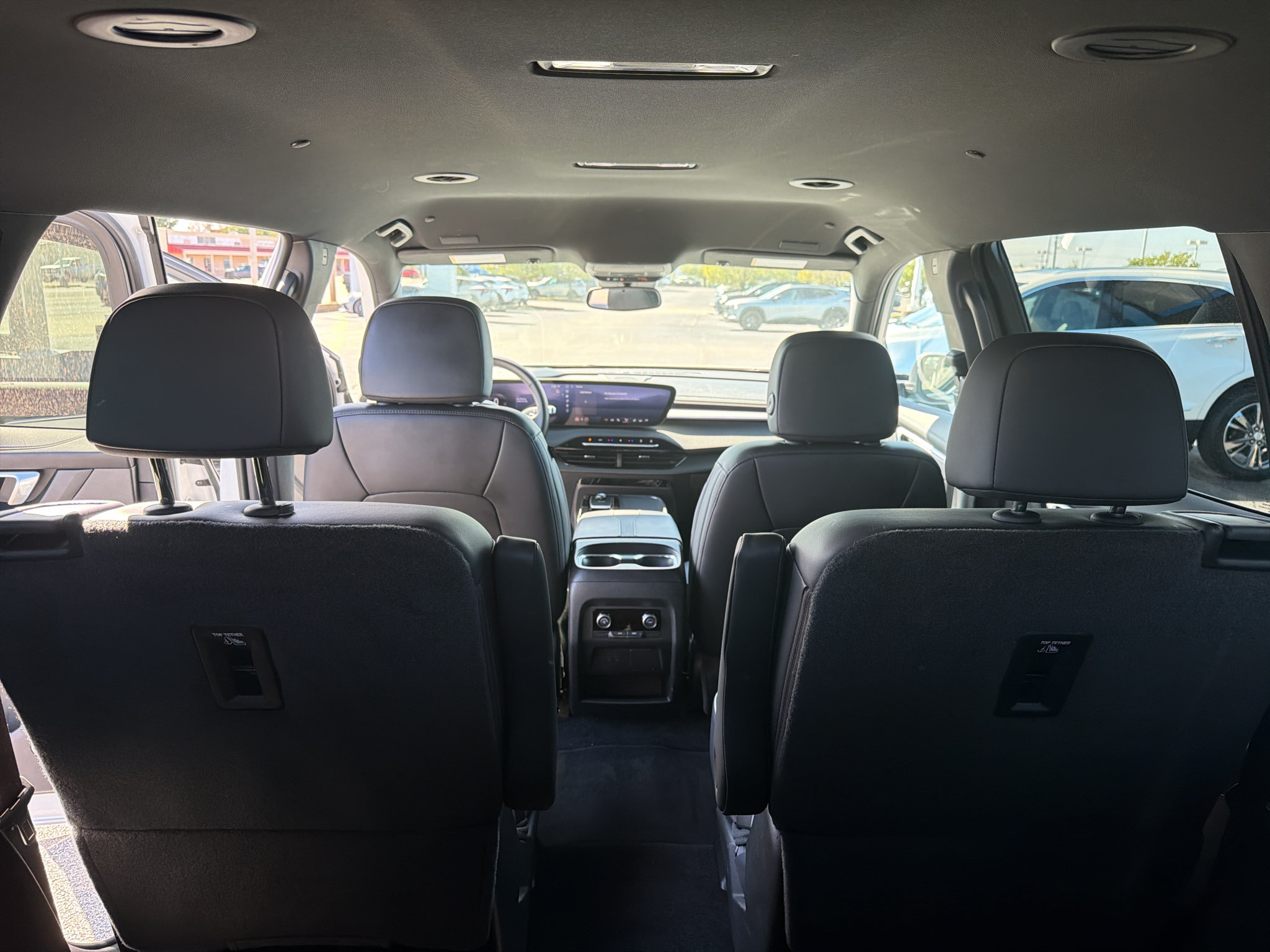 Used 2026 Buick Enclave Preferred AWD/4WD image 12