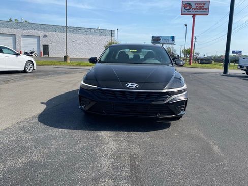 New 2026 Hyundai Elantra Sport FWD image 2