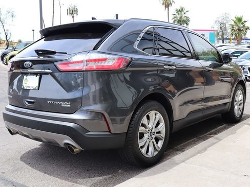 Used 2020 Ford Edge Titanium FWD image 13