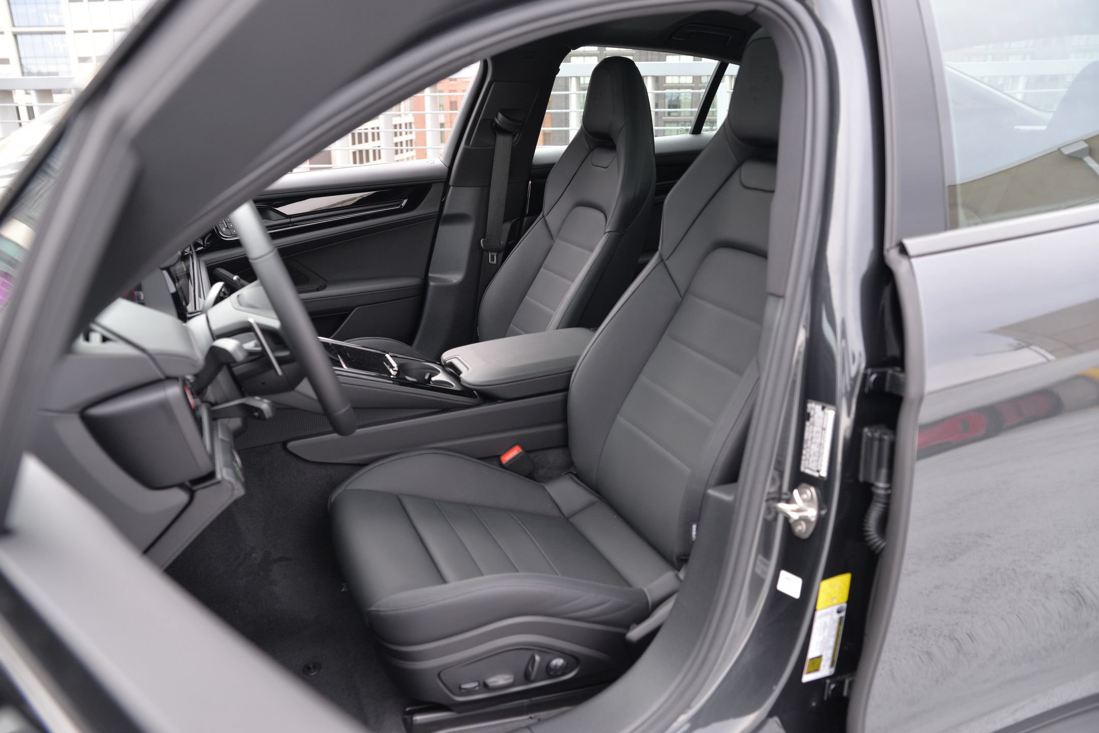 Certified 2026 Porsche Panamera 4 AWD/4WD image 5