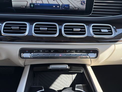 Used 2026 Mercedes-Benz GLE 350 4MATIC image 25