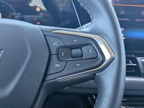 Used 2025 Chevrolet TrailBlazer LT w/ Convenience Package FWD image 25