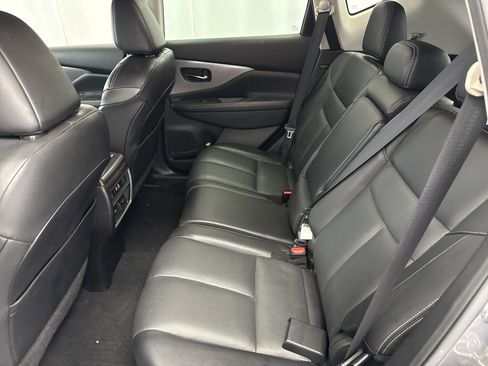 Used 2021 Nissan Murano SL image 16