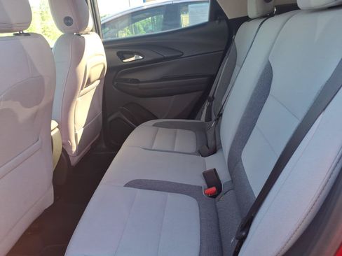Used 2025 Chevrolet TrailBlazer LT AWD/4WD image 8