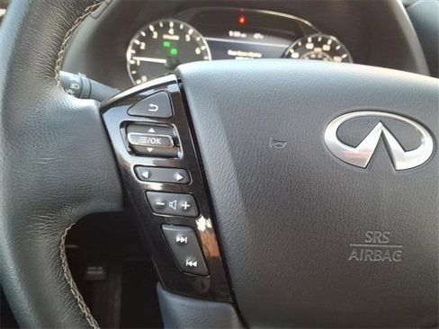Used 2022 INFINITI QX80 Luxe w/ Cargo Package image 22