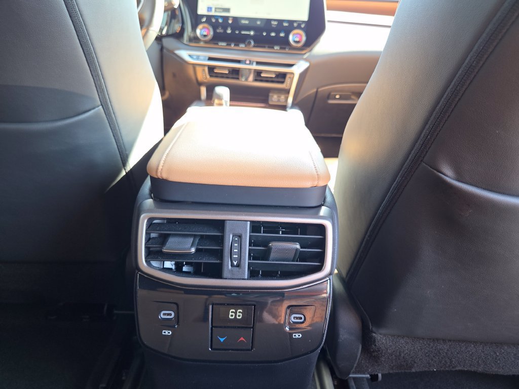 Certified 2025 Lexus RX 350 AWD/4WD image 36