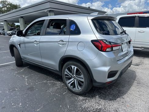 Used 2025 Mitsubishi Outlander Sport SE AWD/4WD image 6