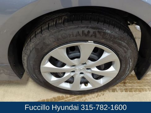 Used 2024 Toyota Corolla LE image 27