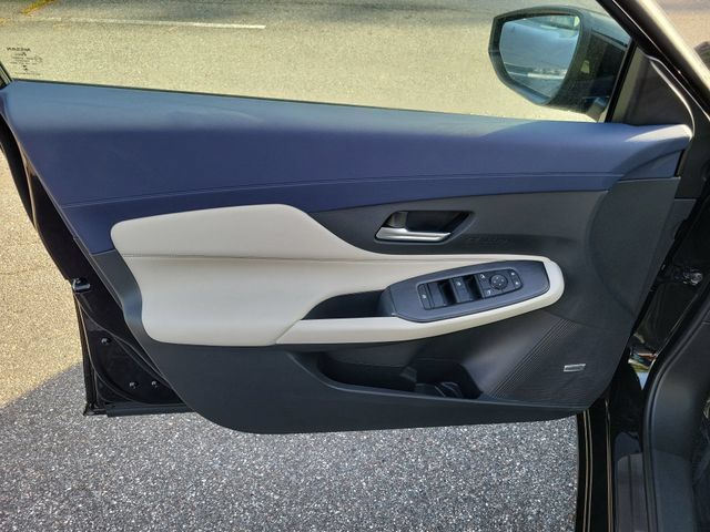 New 2026 Nissan Sentra SL w/ Floor Mat Package FWD image 5