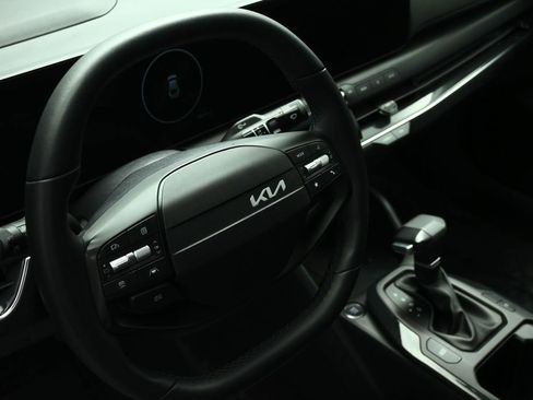 Certified 2025 Kia K4 EX FWD image 54