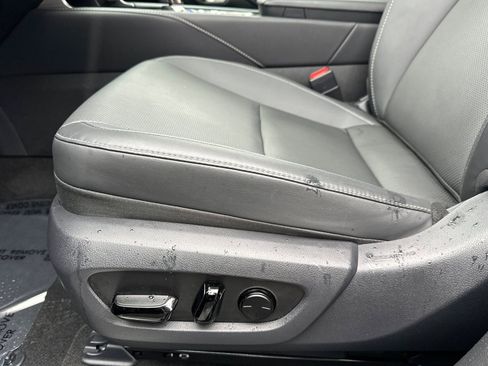 Used 2025 Lexus RX 350 FWD w/ Technology Package image 13