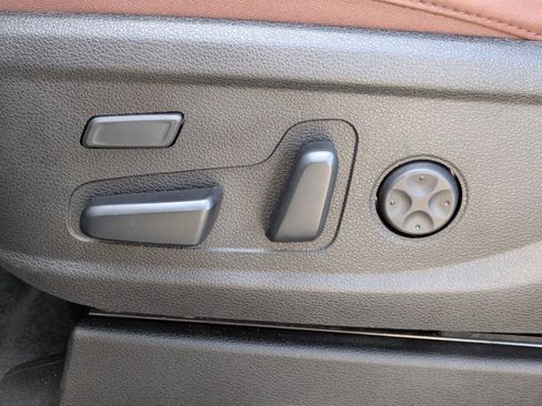 Certified 2023 Kia Telluride SX Prestige AWD/4WD image 18