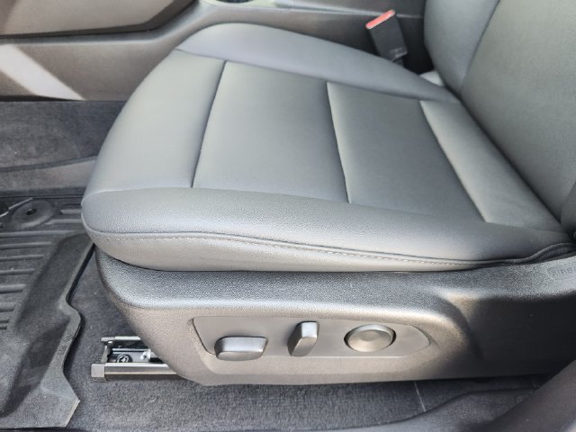 Used 2026 Chevrolet Colorado Trail Boss AWD/4WD image 24