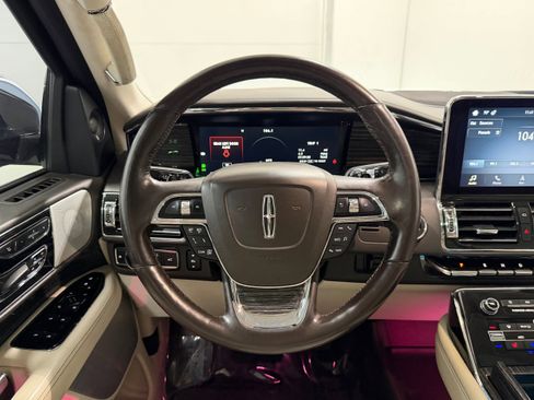 Used 2019 Lincoln Navigator Black Label w/ Cargo Package image 11