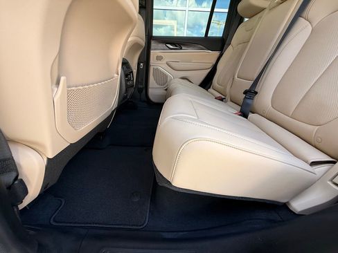New 2026 Jeep Grand Cherokee Limited w/ Luxury Tech Group II AWD/4WD image 28