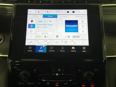 Used 2022 Jeep Grand Cherokee L Limited RWD image 29