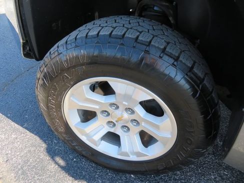 Used 2013 Chevrolet Silverado 1500 W/T RWD image 10