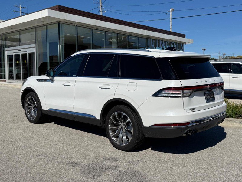 Certified 2026 Lincoln Aviator Reserve w/ Illumination Package AWD/4WD image 5
