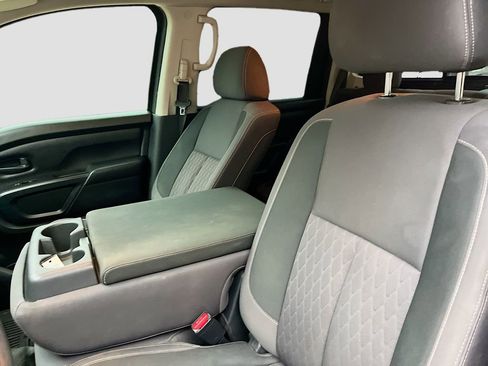 Used 2023 Nissan Titan S w/ S Utility Package RWD image 19