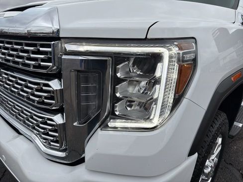 Used 2023 GMC Sierra 2500 Denali image 13