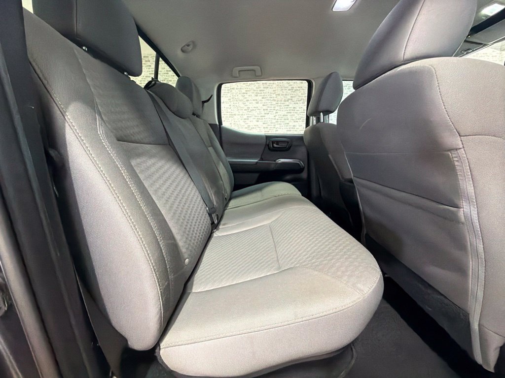 Used 2021 Toyota Tacoma SR5 RWD image 12