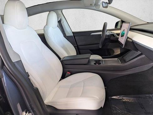 Used 2023 Tesla Model Y Performance AWD/4WD image 21
