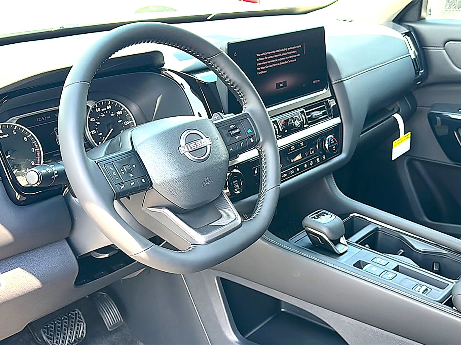New 2026 Nissan Pathfinder SV FWD image 9